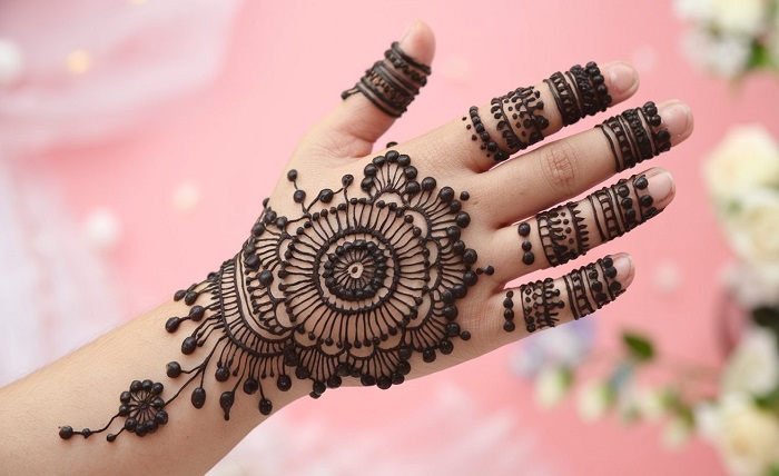 beautiful mehndi royal front hand mehndi design